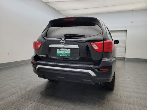 Used 2020 Nissan Pathfinder S image 7