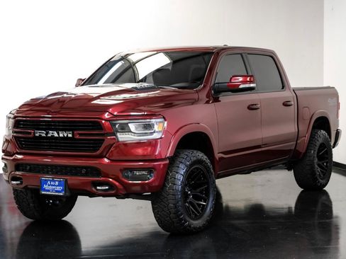 Used 2020 RAM 1500 Laramie w/ Sport Appearance Package AWD/4WD image 7
