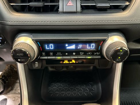 Used 2024 Toyota RAV4 XLE image 17