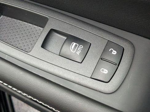 New 2026 Chrysler Voyager LX FWD image 33