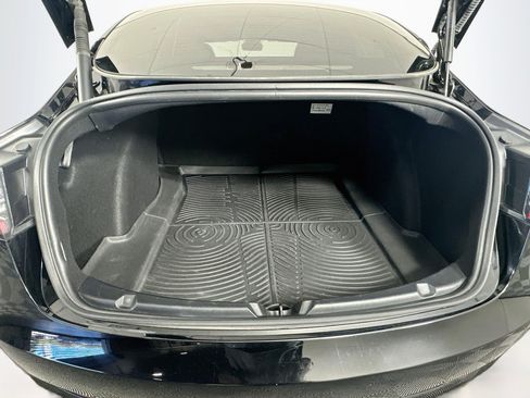 Used 2023 Tesla Model 3 Standard Range RWD image 29