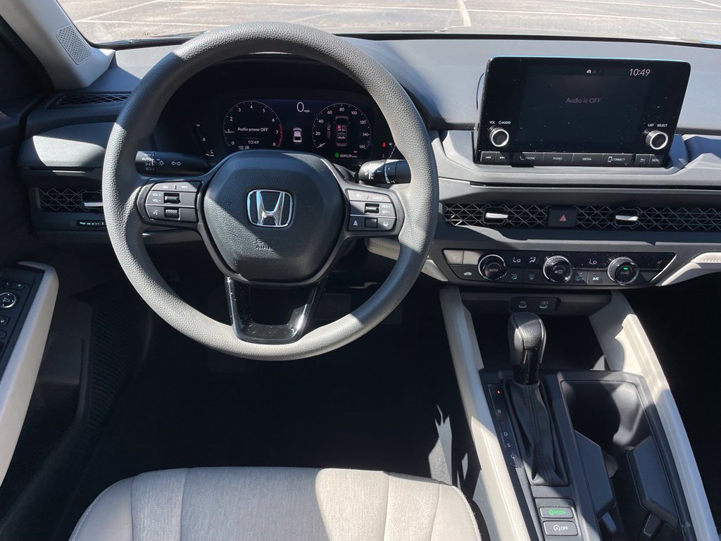 Used 2024 Honda Accord EX image 11