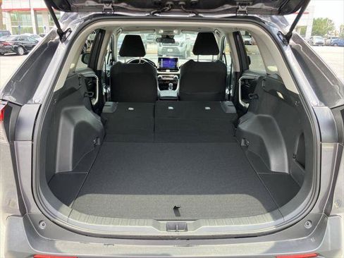 Certified 2025 Toyota RAV4 LE FWD image 25
