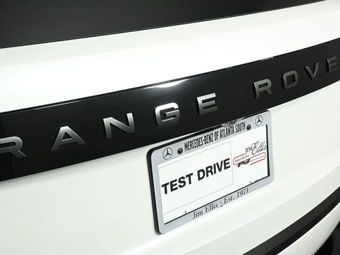 Used 2024 Land Rover Range Rover SE AWD/4WD image 25