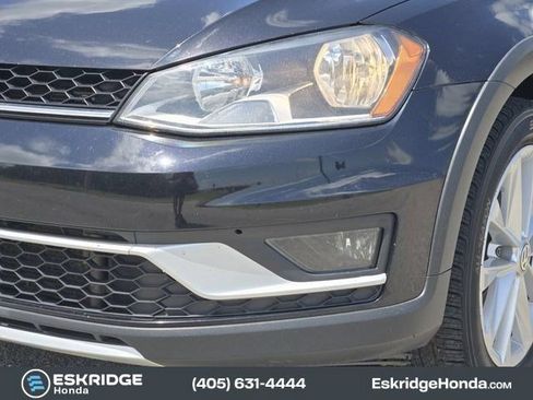 Used 2017 Volkswagen Golf Alltrack S AWD/4WD image 10