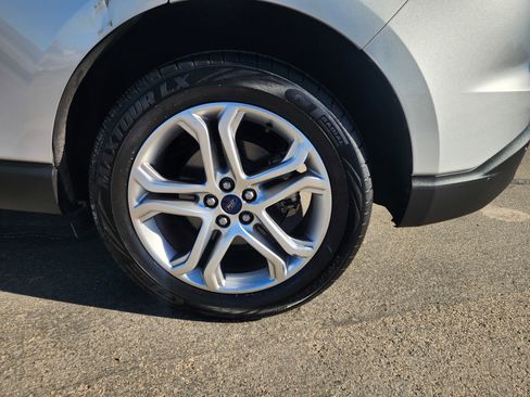 Used 2015 Ford Edge Titanium w/ Equipment Group 301A image 8