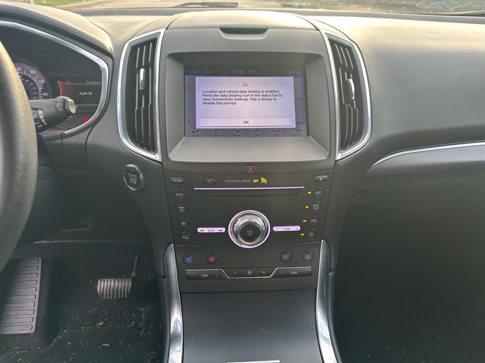 Used 2019 Ford Edge Titanium w/ Equipment Group 301A FWD image 10