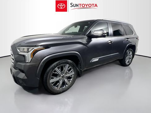 Used 2024 Toyota Sequoia Capstone AWD/4WD image 9