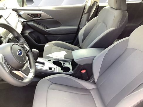 Used 2025 Subaru Impreza 2.0i AWD/4WD image 7