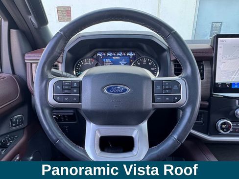 Used 2024 Ford Expedition Limited AWD/4WD image 8