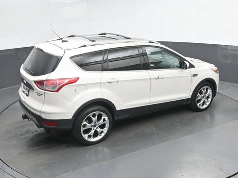Used 2015 Ford Escape Titanium w/ Equipment Group 301A AWD/4WD image 34