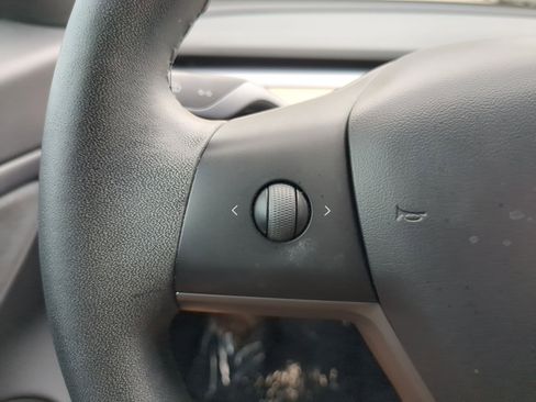 Used 2020 Tesla Model 3 Long Range image 19