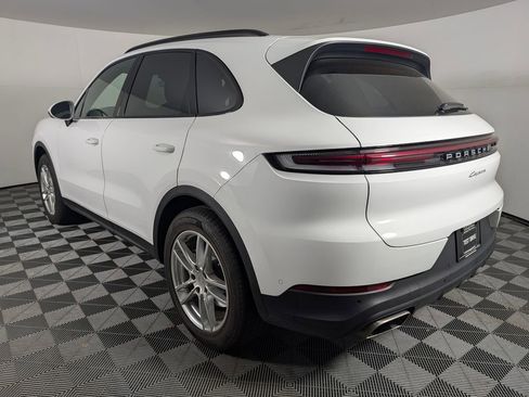 Certified 2024 Porsche Cayenne AWD/4WD image 3