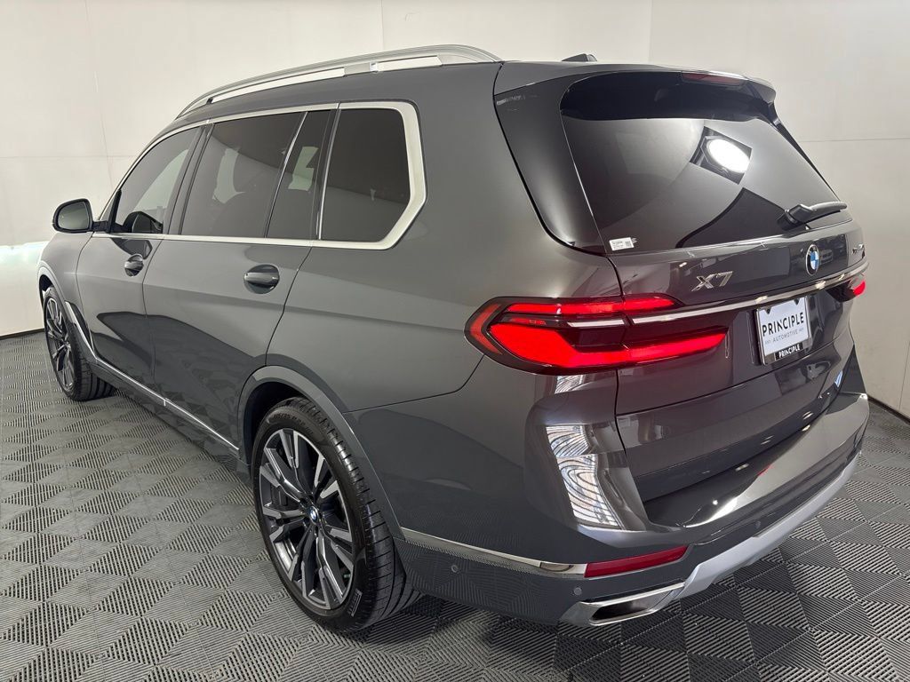 Certified 2026 BMW X7 xDrive40i AWD/4WD image 7