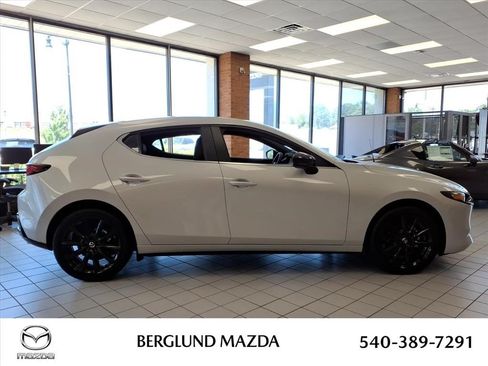 New 2026 MAZDA MAZDA3 s Sport FWD image 4