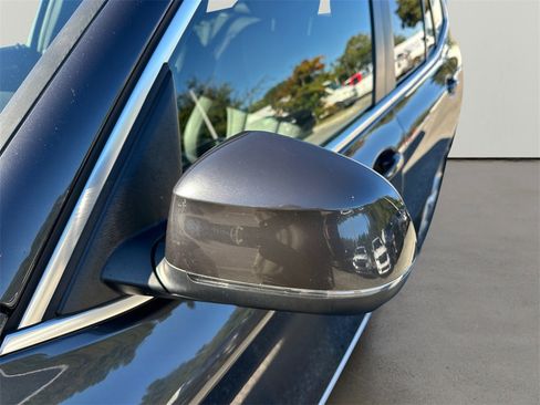 Used 2023 BMW X3 sDrive30i image 11