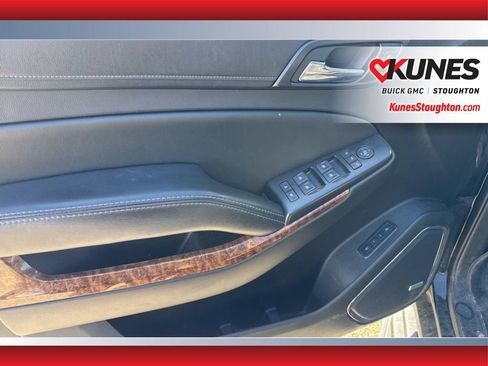 Used 2015 Chevrolet Tahoe LTZ AWD/4WD image 21