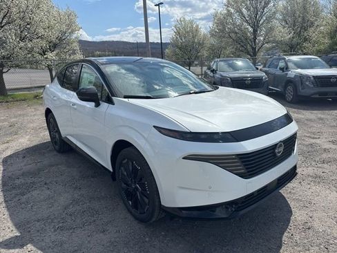 New 2026 Nissan Murano Platinum w/ Cargo Package AWD/4WD image 3