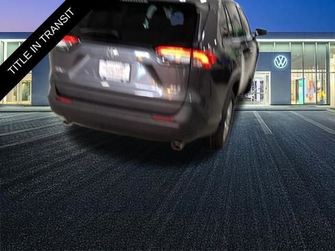 Used 2025 Toyota RAV4 XLE AWD/4WD image 24