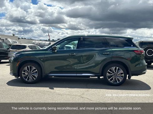 Used 2026 INFINITI QX60 Luxe w/ Cargo Package FWD image 3