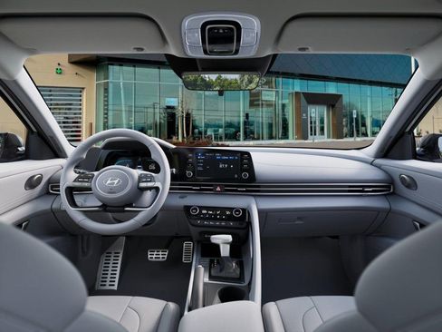 New 2026 Hyundai Elantra Sport FWD image 11