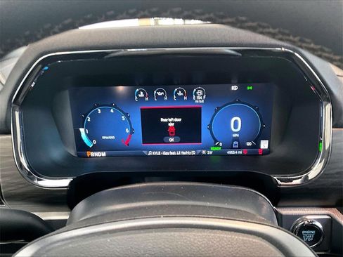 Used 2025 Ford F150 Lariat w/ Equipment Group 501A Mid image 25