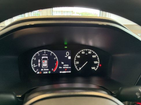 Used 2025 Honda CR-V LX image 19