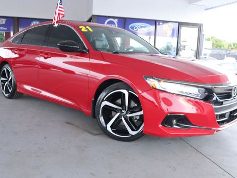 Used 2021 Honda Accord Sport image 3