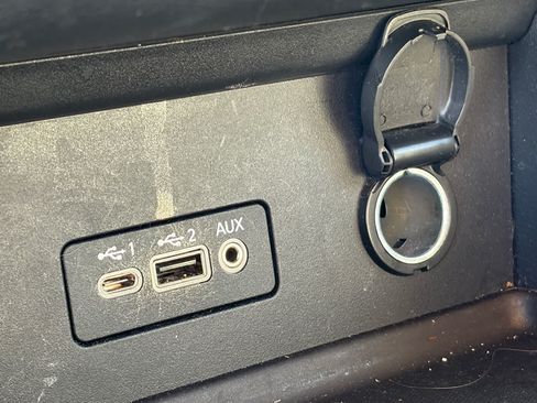 Certified 2023 Nissan Sentra S FWD image 18