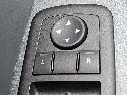 Used 2023 RAM 1500 Big Horn image 26