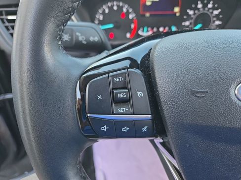 Used 2022 Ford Escape SEL image 17