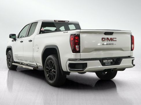 Used 2023 GMC Sierra 1500 Pro w/ Graphite Edition AWD/4WD image 3