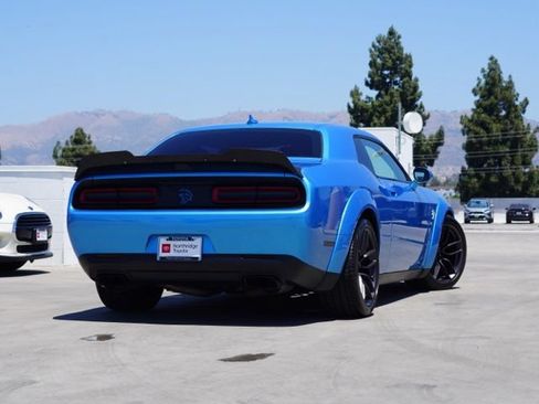 Used 2019 Dodge Challenger SRT Hellcat w/ Widebody Package RWD image 7