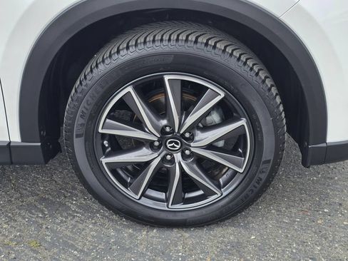 Used 2018 MAZDA CX-5 Touring FWD image 9