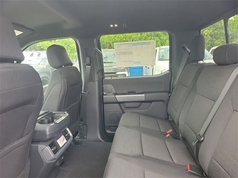 New 2026 Ford F150 XLT w/ Equipment Group 302A MID image 9