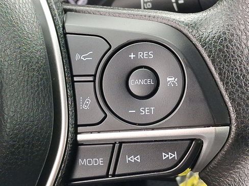 Used 2023 Toyota Camry LE image 22