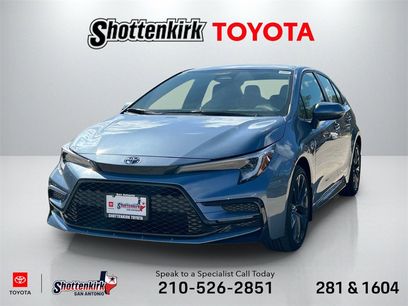 New 2026 Toyota Corolla SE w/ SE Premium Package
