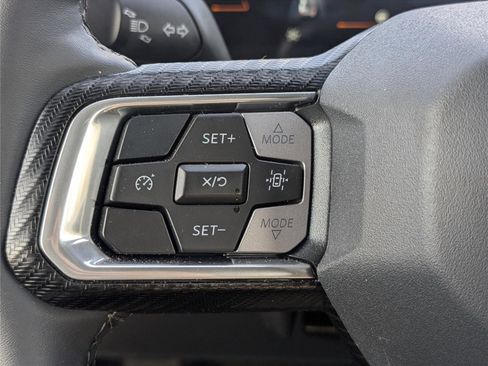 Used 2025 Ford Mustang Coupe image 41