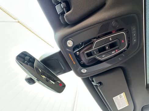 Used 2018 Audi Q7 3.0T Premium Plus w/ Premium Plus Package image 39