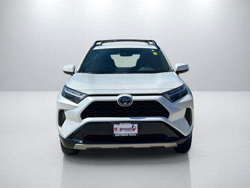 Used 2023 Toyota RAV4 SE image 2