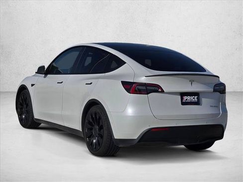 Used 2022 Tesla Model Y Performance AWD/4WD image 7