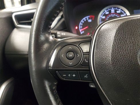 Used 2022 Toyota Corolla Cross LE image 21