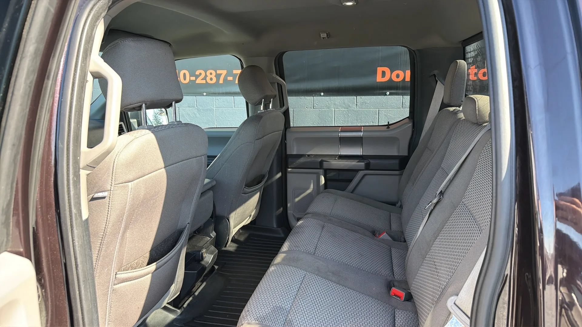 Used 2019 Ford F150 XLT w/ Equipment Group 302A Luxury AWD/4WD image 16