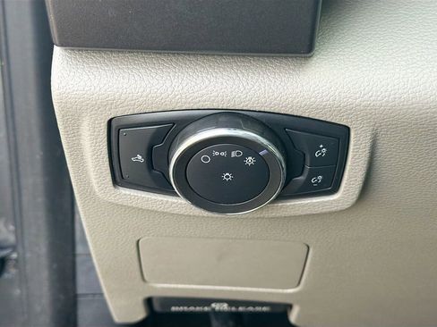 Used 2022 Ford F250 XLT AWD/4WD image 29