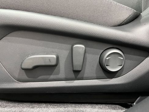 New 2026 Subaru Crosstrek 2.0i Premium AWD/4WD image 13