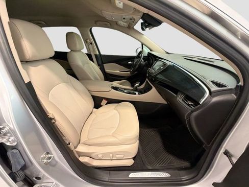 Certified 2017 Buick Envision Preferred FWD image 24