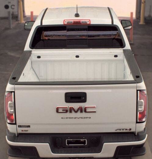 Used 2022 GMC Canyon AT4 w/ Trailering Package AWD/4WD image 3