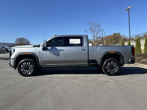 New 2026 GMC Sierra 2500 Denali Ultimate image 7