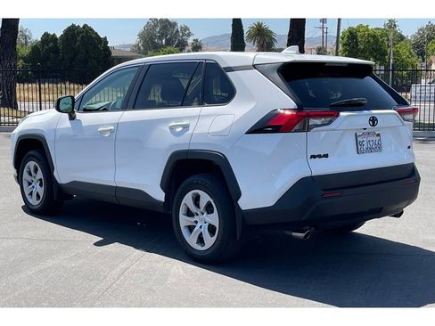 Used 2023 Toyota RAV4 LE image 3