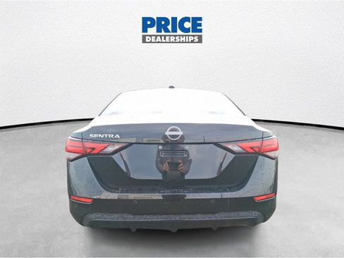 New 2025 Nissan Sentra SV FWD image 6